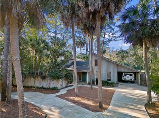 34 Tupelo Rd, Hilton Head Island, SC 29928