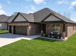 721 Harbison St, Maumelle, AR 72113