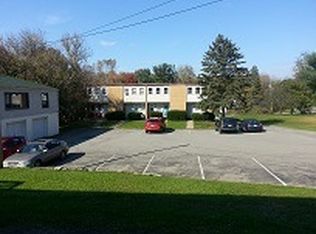 107 Grove City Rd, Slippery Rock, PA 16057