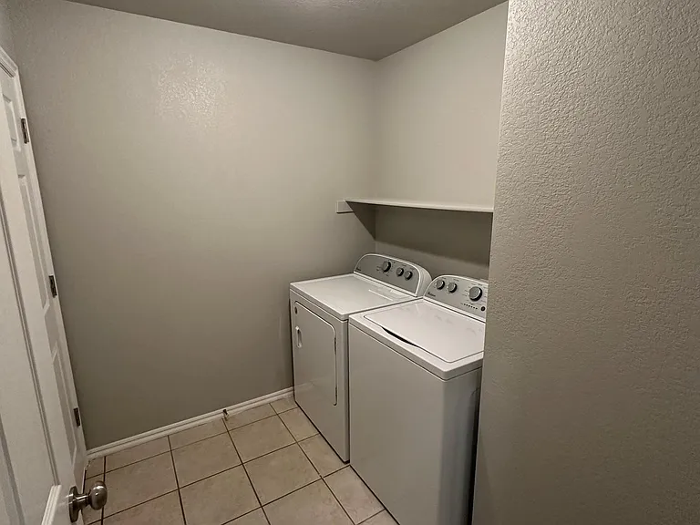 2405 NW 162nd Ter — Photo 16