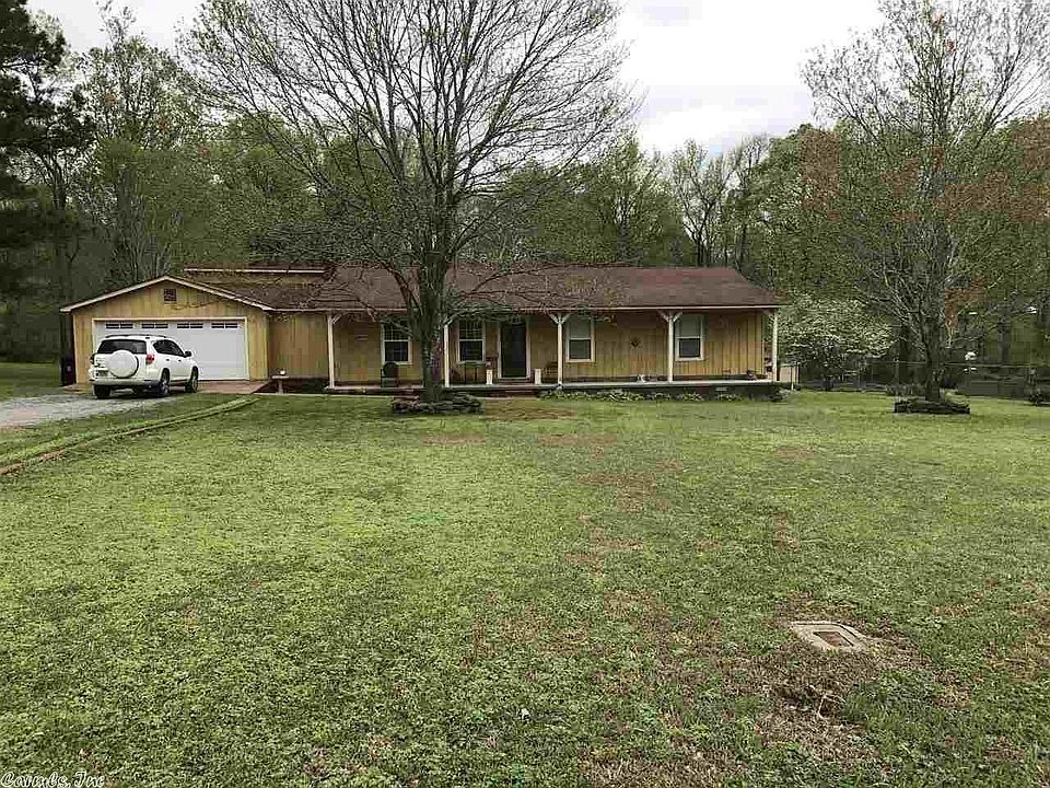1st image of 160 Pool Dr