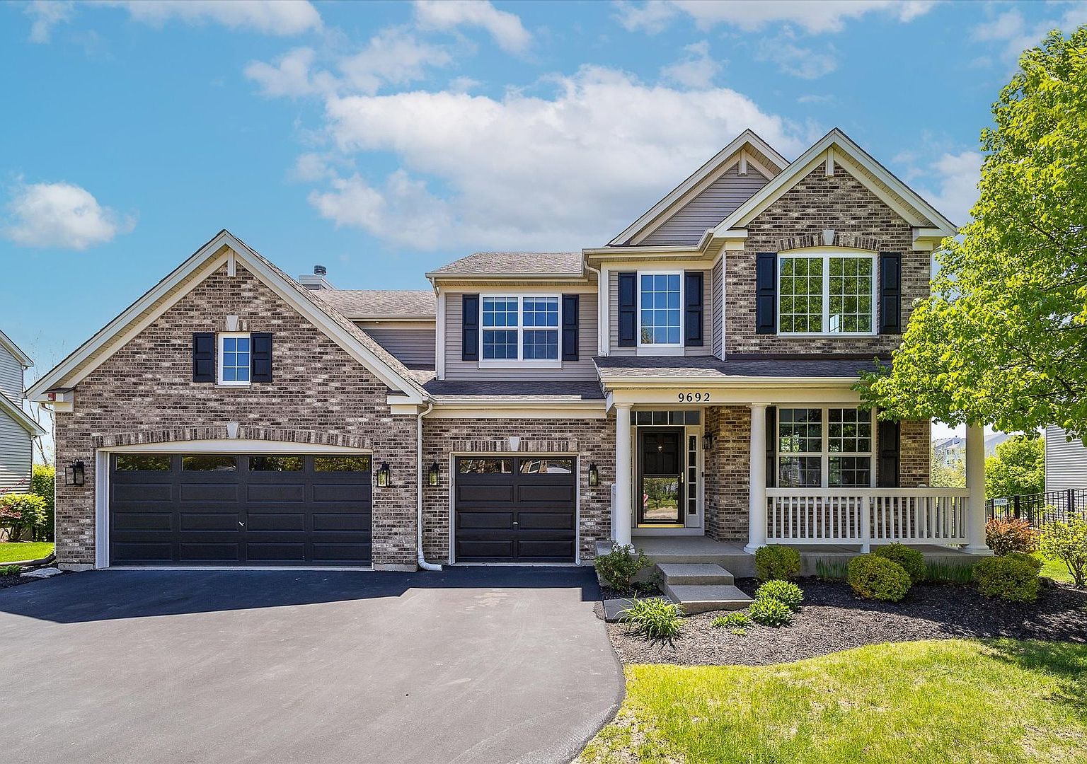ネームタグ home. 9692 Baumgartner St, Huntley, IL 60142 | Zillow