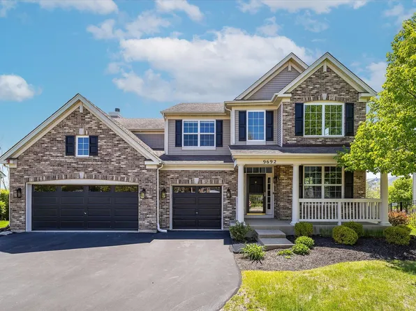 9692 Baumgartner St, Huntley, IL 60142