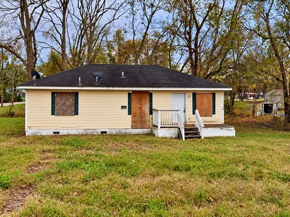 301 Lambert Ave, Elaine, AR 72333
