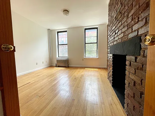 Rented by Highline Residential | media 2