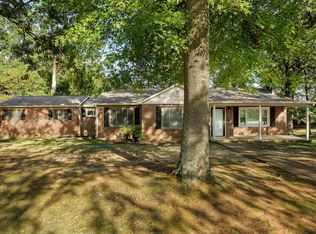 1002 Dixie Ave, Florence, AL 35630