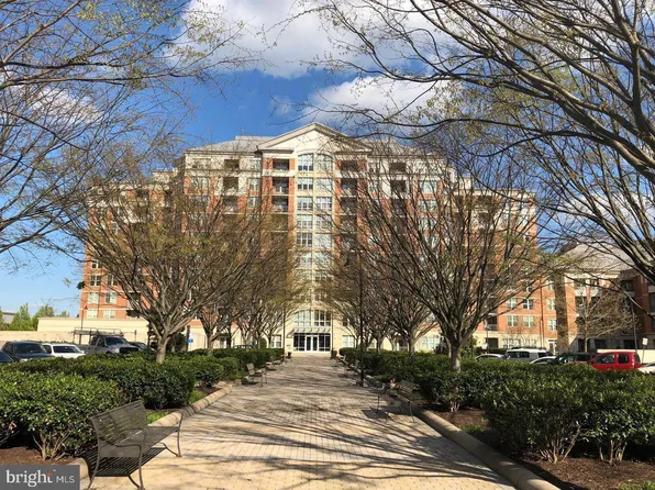 11760 Sunrise Valley Dr APT 304, Reston, VA 20191