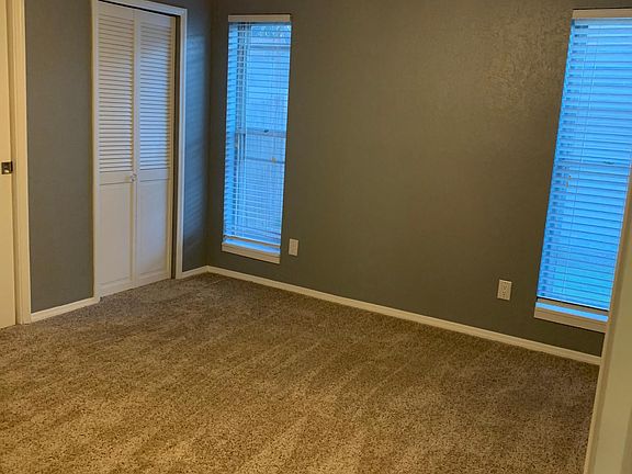 3rd image of 3236 Scenic Hills Dr
