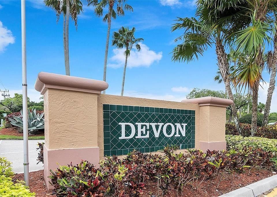 1st image of 7490 N Devon Drive #111
