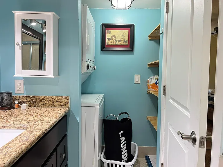 2230 S Piney Point Rd #219 — Photo 9