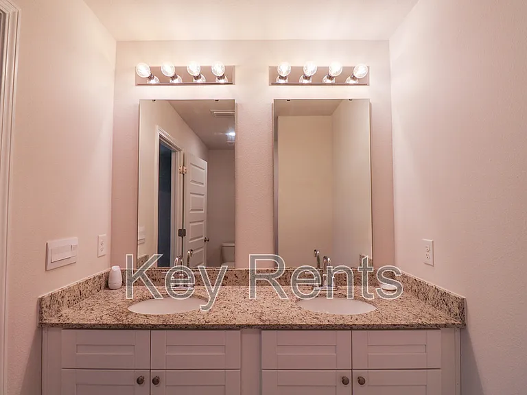 7174 Village Ln — Photo 9