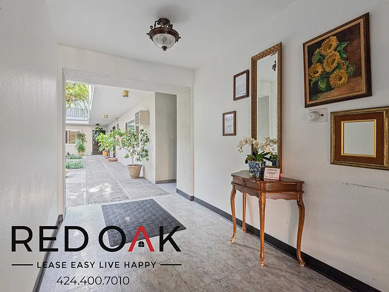 1835 Taft Ave #12 — Photo 21