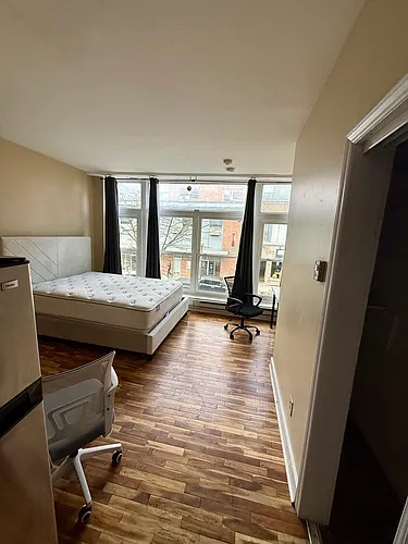 136 Washington St #4 Photo 1