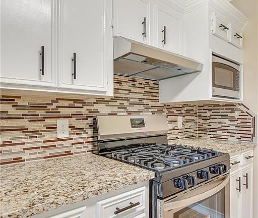 4th image of 2612 Brown St