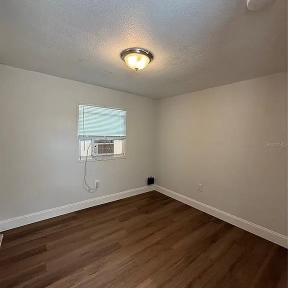 37412 Carringer Rd #37412 — Photo 9