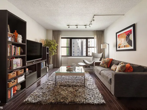 160 E 38th St APT 7C, Manhattan, NY 10016