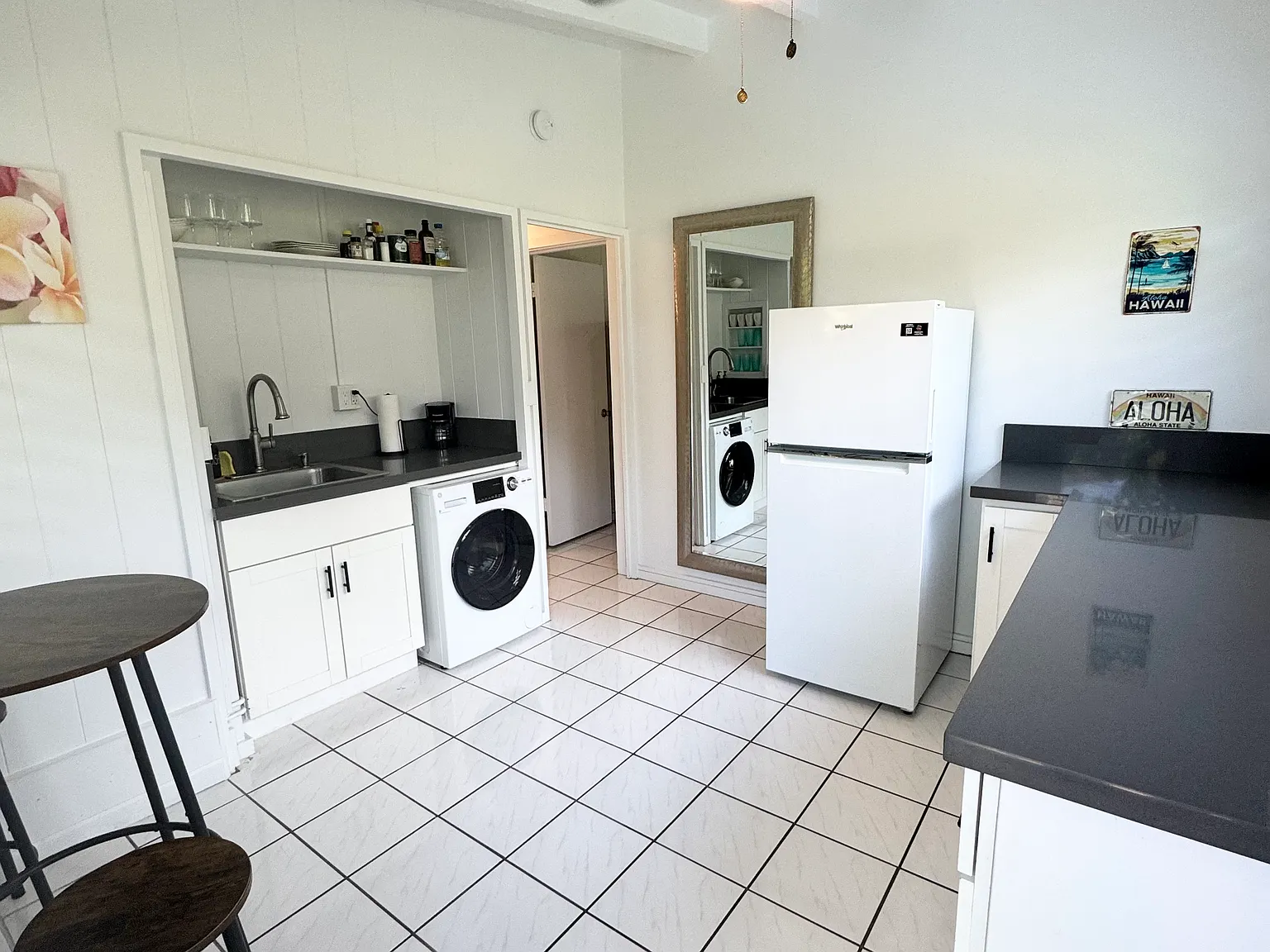 1 bed, $2,700 — Photo 2