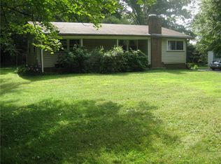 10 Landis Dr, Mercer, PA 16137