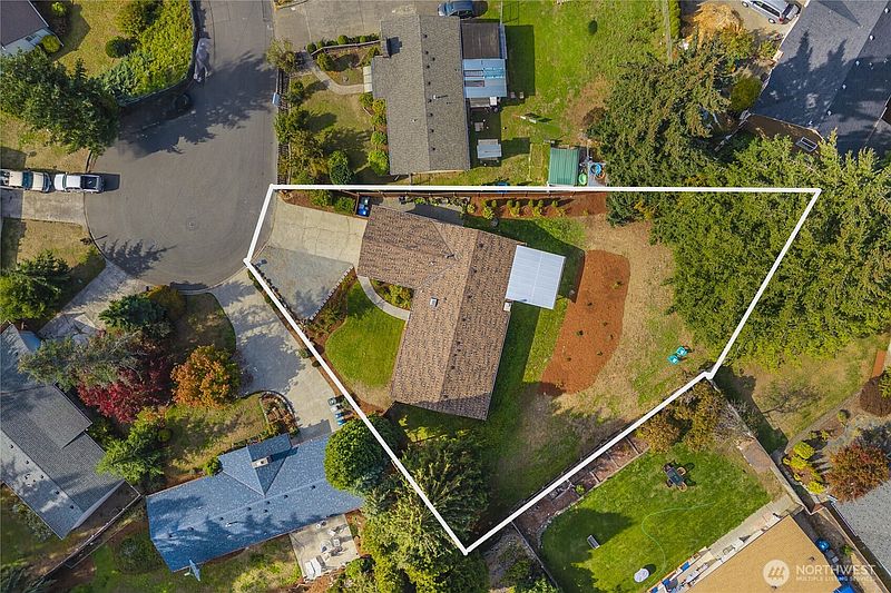 3rd image of 9628 S 214th Street