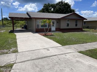 739 Onyx Dr NE, Palm Bay, FL 32905