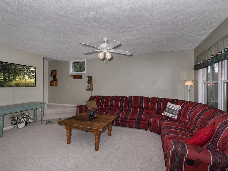 188 Laurel Hill Dr — Photo 40