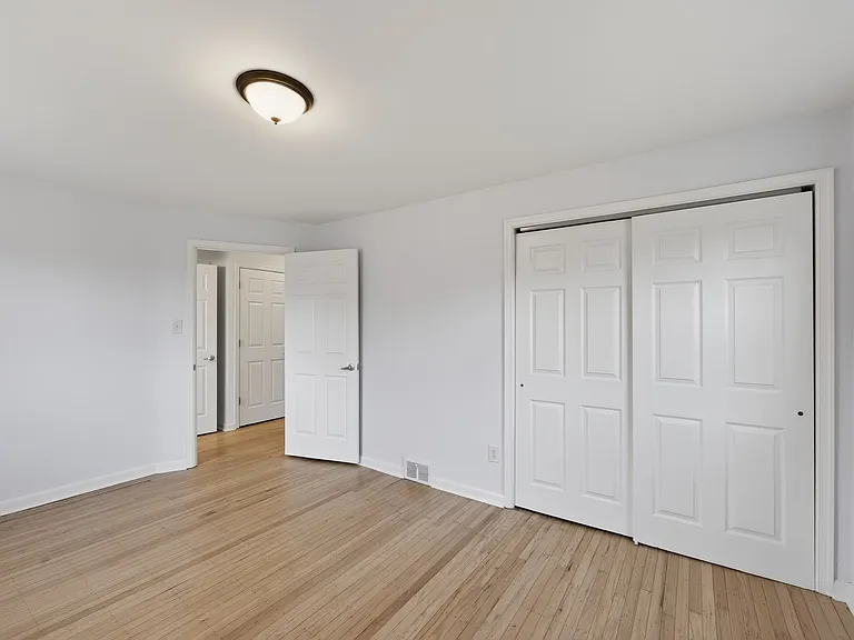 1567 Sugartown Rd — Photo 18