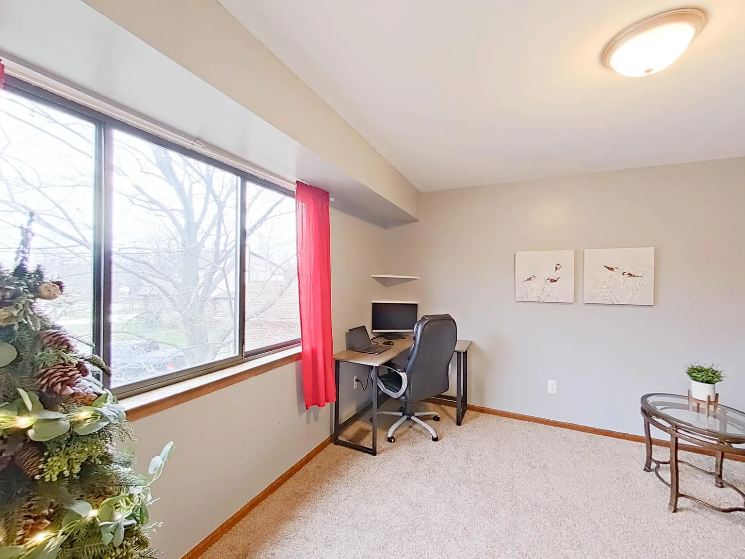 3 bed, 2.5 bath, 1800 sqft, $2,990 — Photo 4