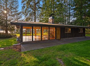 6256 Neupert Rd, Freeland, WA 98249