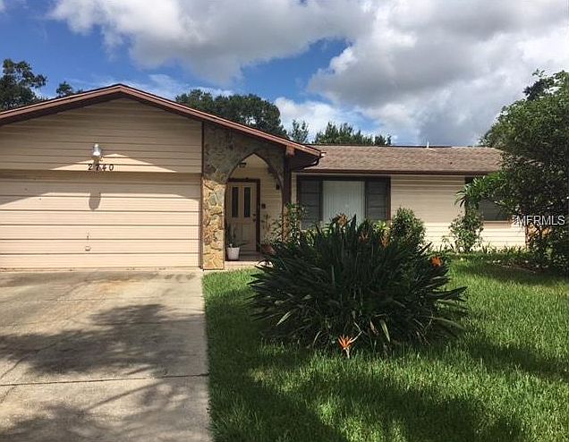 1st image of 2740 N Terrace Dr