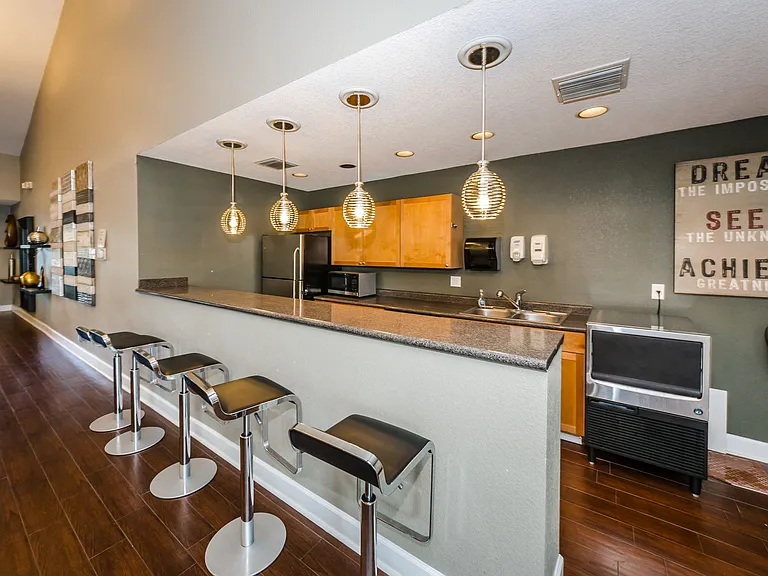 251 Pompano Dr SE #D — Photo 46