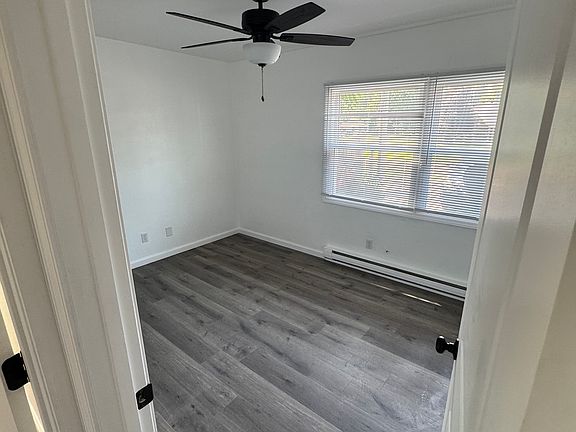 3rd image of 111 W Section St #2/4