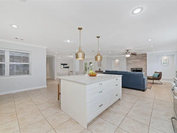 5727 Cheltenham Drive, Houston, TX 77096