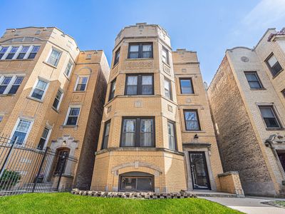 5429 N Campbell Ave, Chicago, IL, 60625