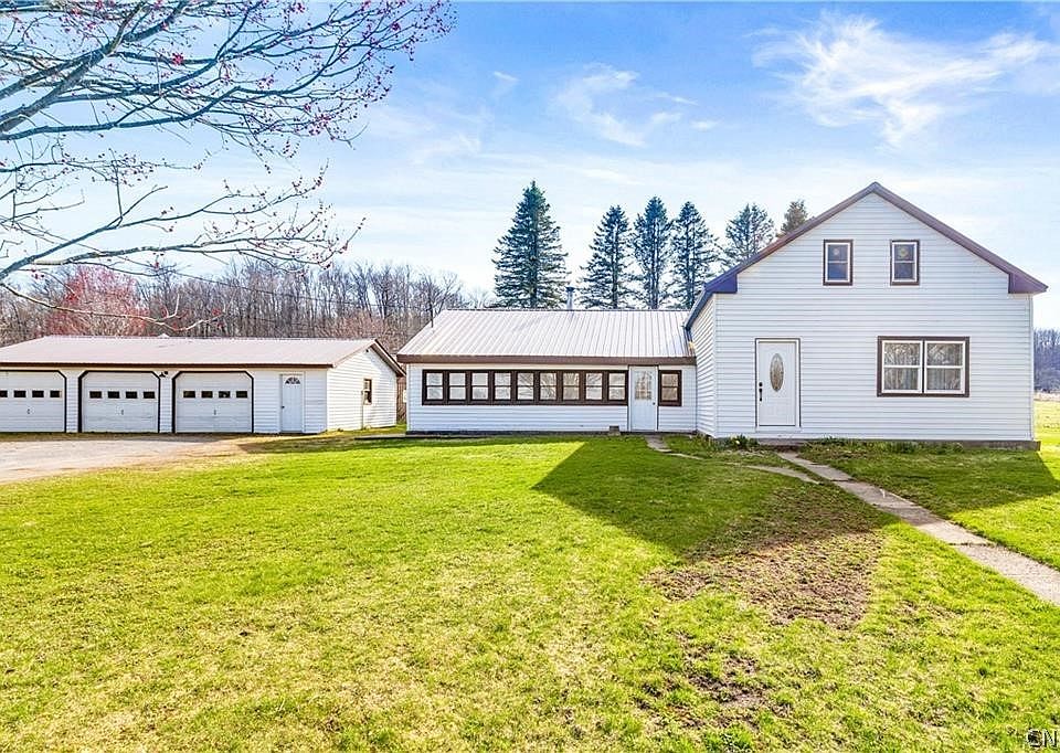 1st image of 2483 West Rd