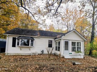 7008 Homestead Dr, Louisville, KY 40214