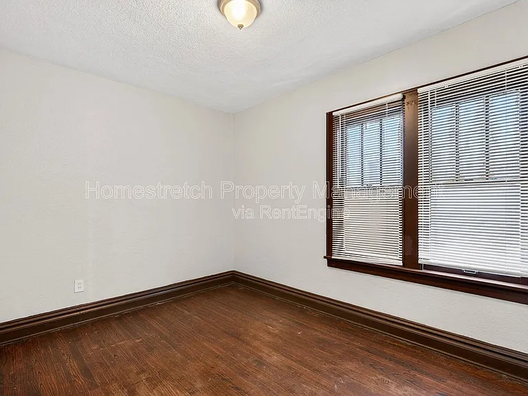 5944 Thekla Ave — Photo 14