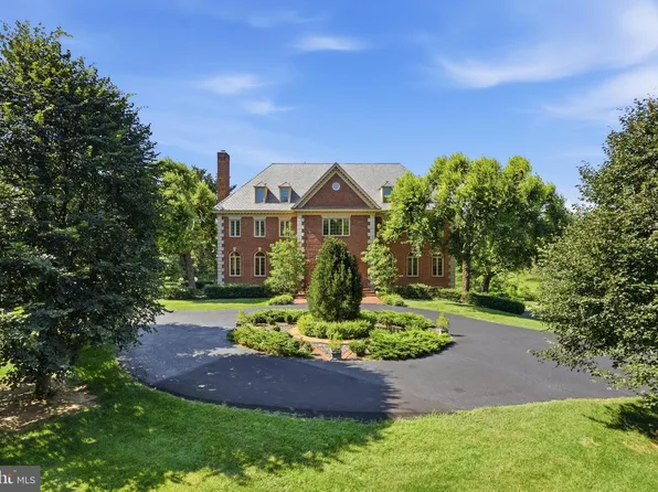 6700 Clifton Rd, Clifton, VA 20124