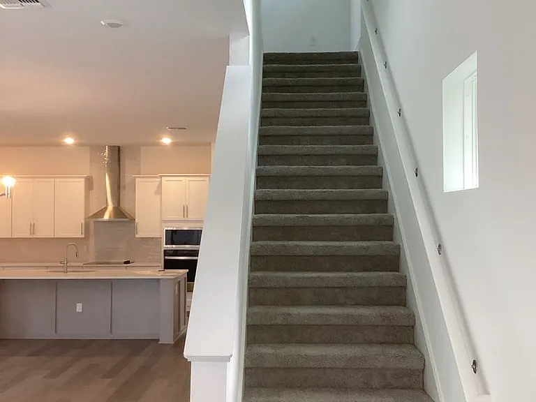 10172 Pearson Ave — Photo 11