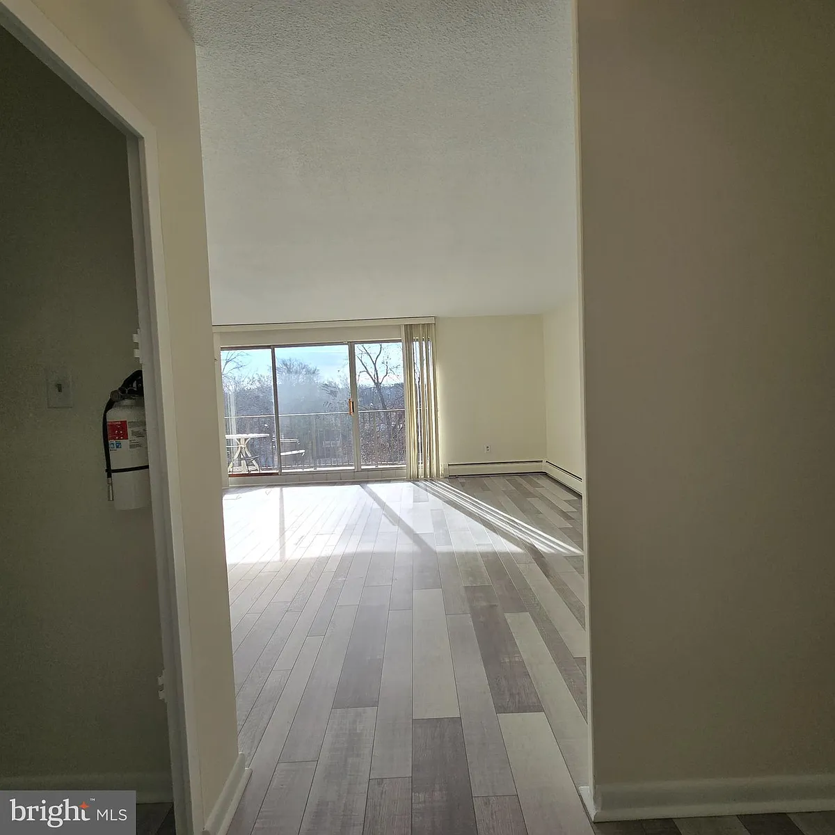 Building Photo - 111 Chestnut St #609