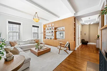 25 Fifth Avenue, #6C