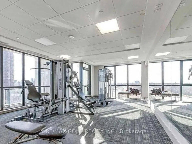 75 Eglinton Ave W #905 — Photo 9