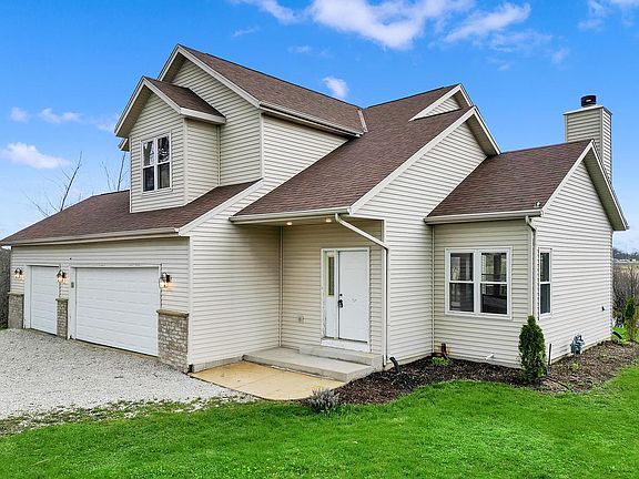 2nd image of 7809 E Wind Lake ROAD