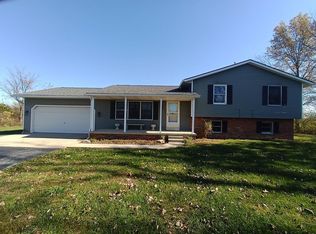 654 Sheep Rd, New Lebanon, OH 45345