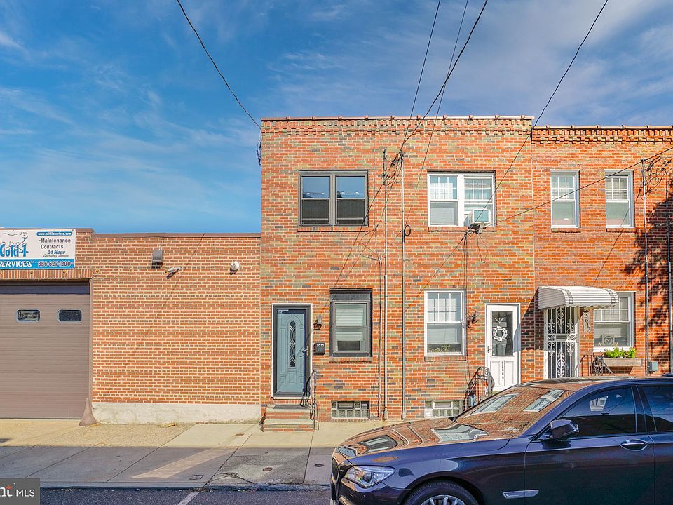 1st image of 2615 E Monmouth St
