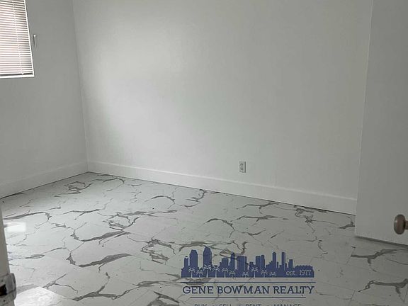 3rd image of 126 Laurel Ave #104
