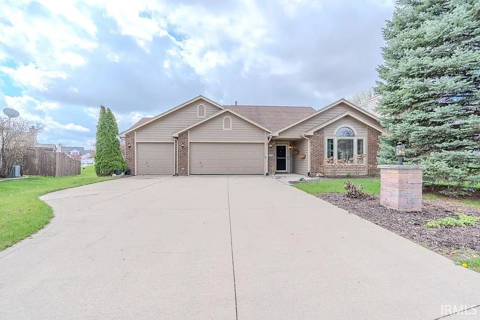 14831 Bitternut Ln photo 1