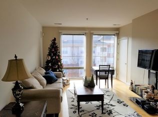 26 Avenue At Port Imperial APT 318, West New York, NJ 07093