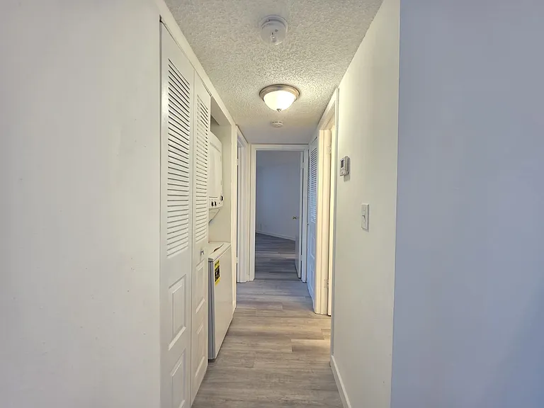 210 Lake Pointe Dr #304 — Photo 4