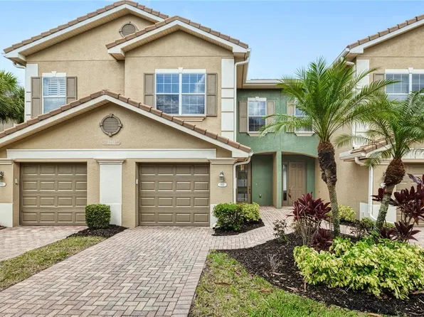 3211 Cottonwood Bnd APT 702, Fort Myers, FL 33905