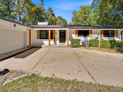 18 Oak Forest Dr, Saint Charles, MO, 63303